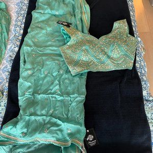Indian Lehenga - 3 piece set - Fits any size - BRAND NEW